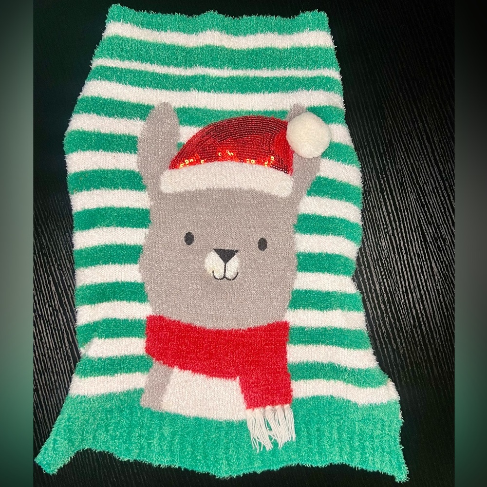 Festive Llama Holiday Dog Sweater - Size Large